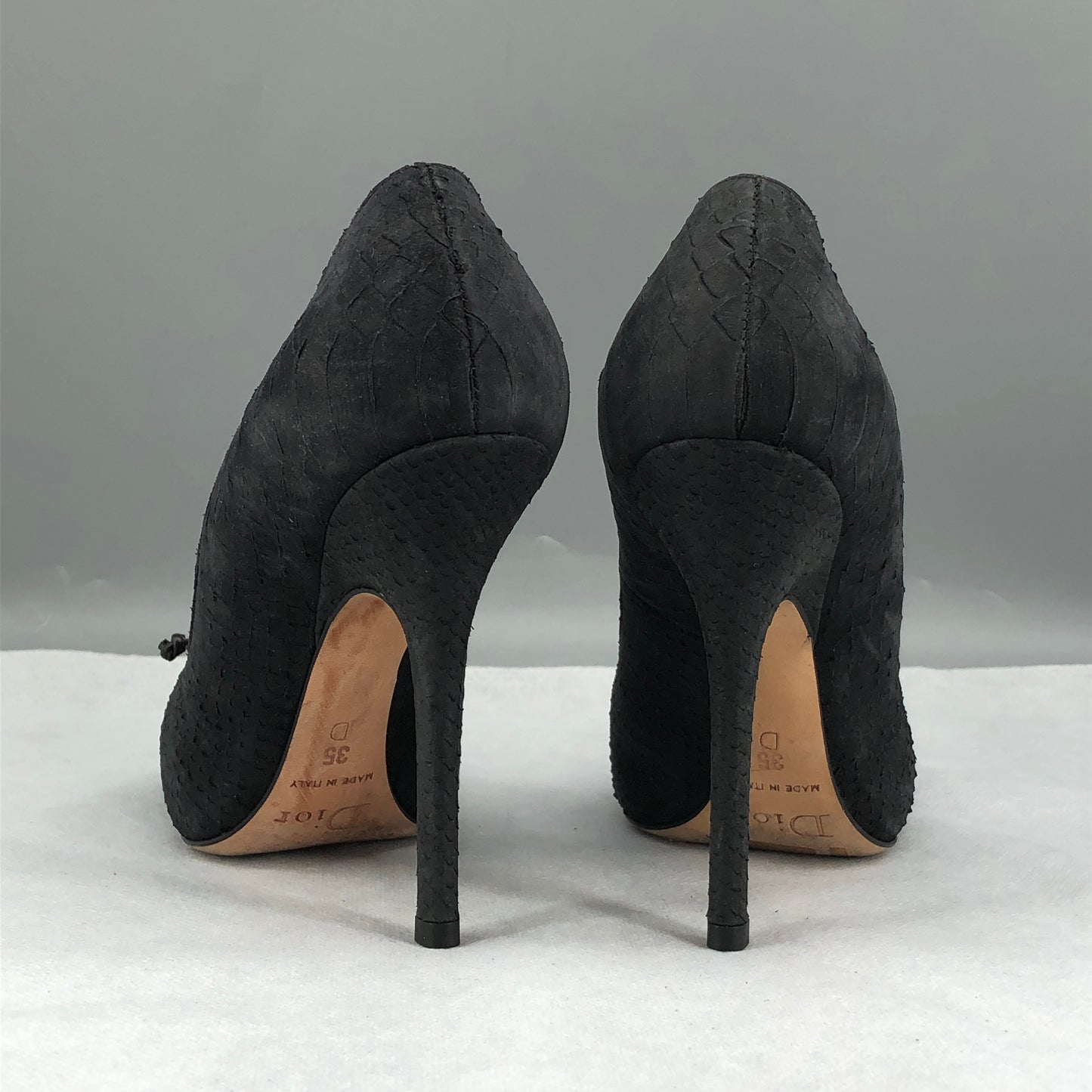 Christian Dior Black Textured Suede Bow Pointed Stiletto Pumps 35