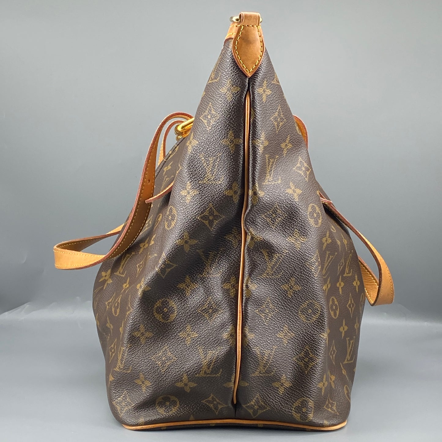 Louis Vuitton Monogram  Palermo Shoulder bag