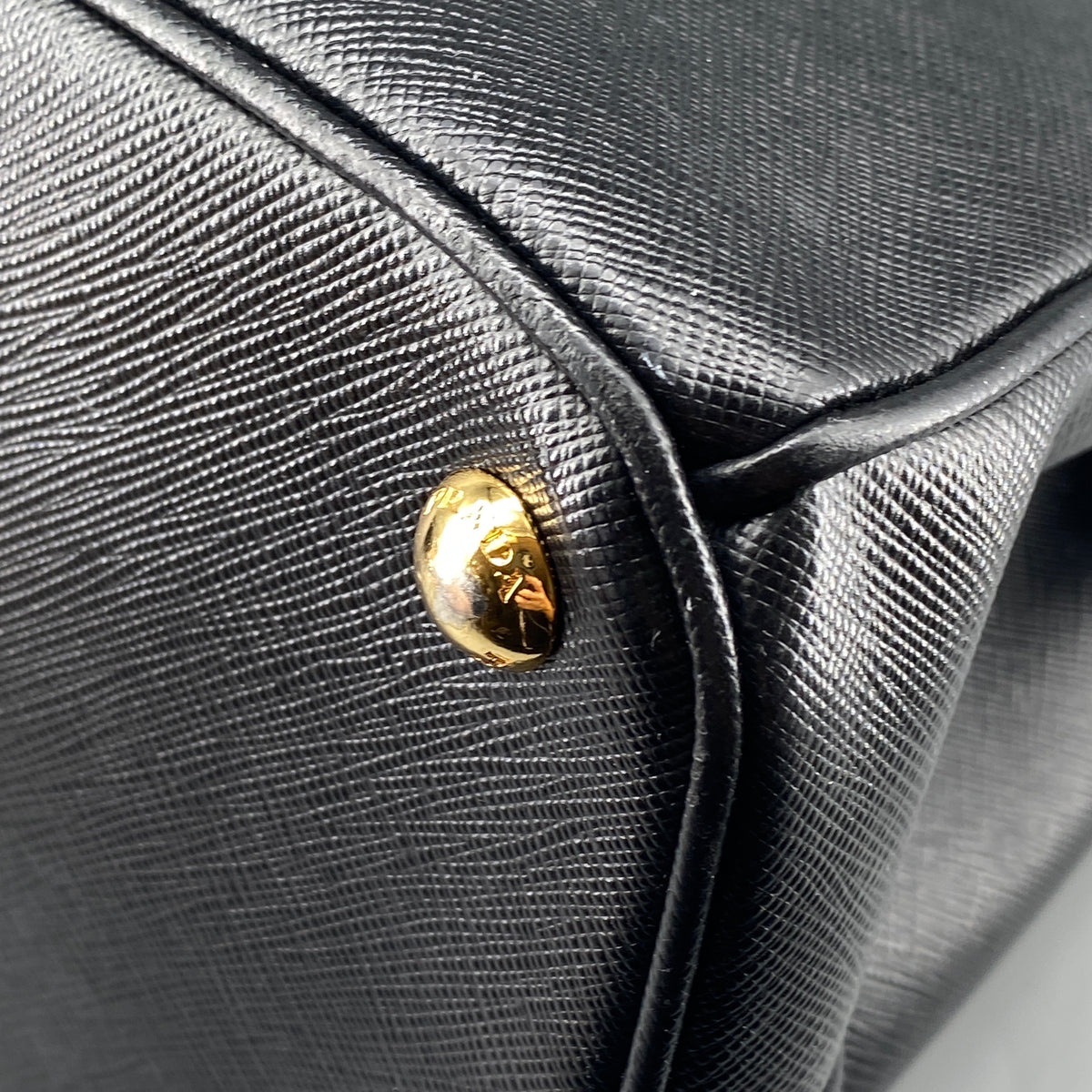 Prada Galleria Large  Bag Black Saffiano Leather