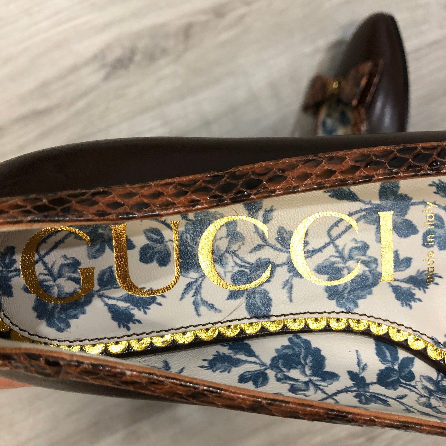 Gucci Snake Trim Double G Flat Loafers Size 35 Brown