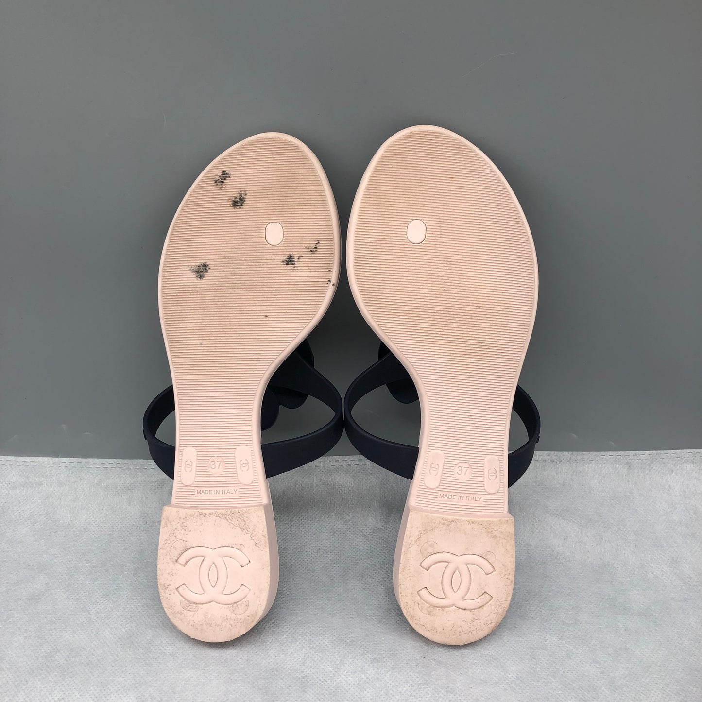 Chanel Camellia Thong Sandals Women's Shoes Size 37