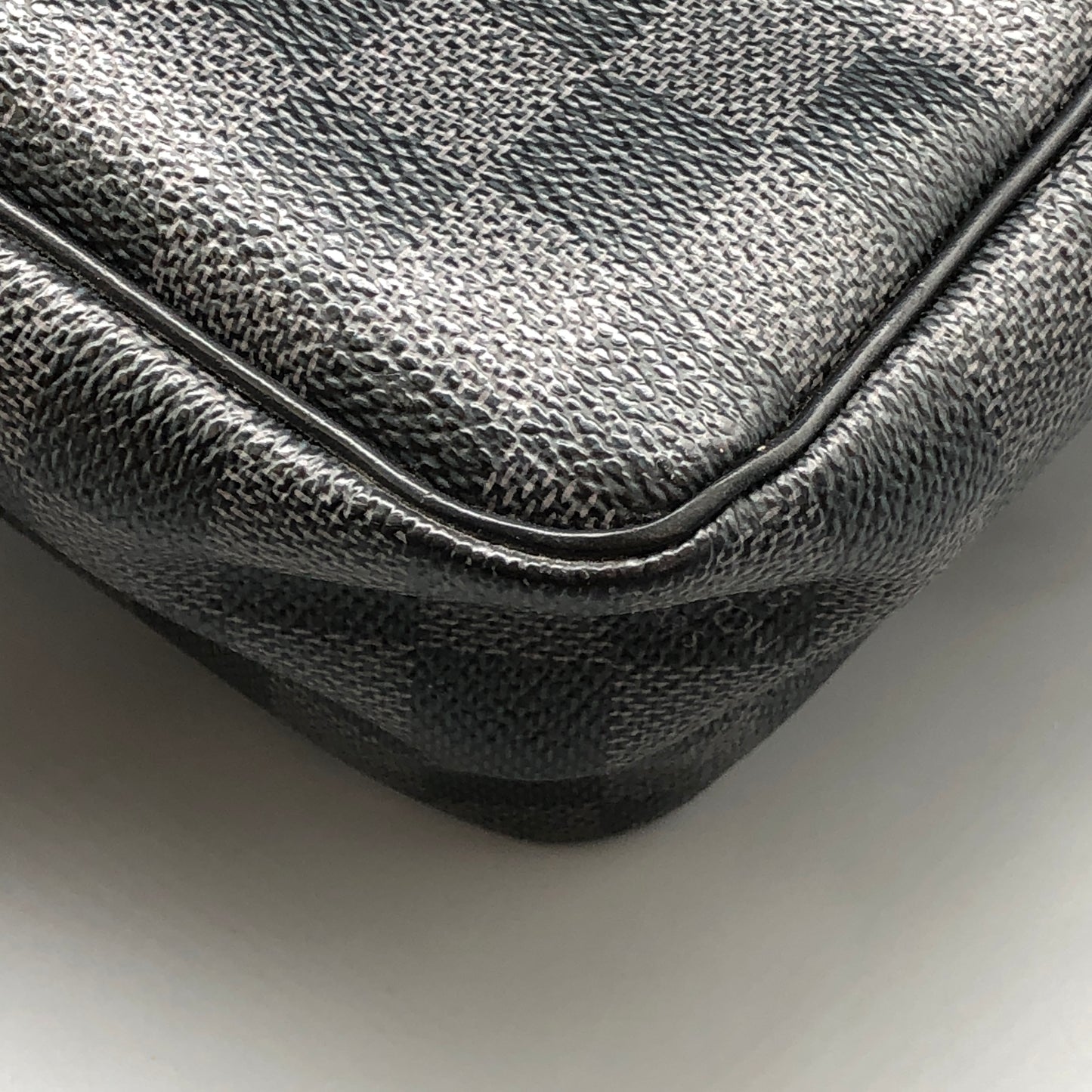 Louis Vuitton Damier Graphite Black Camera Bag