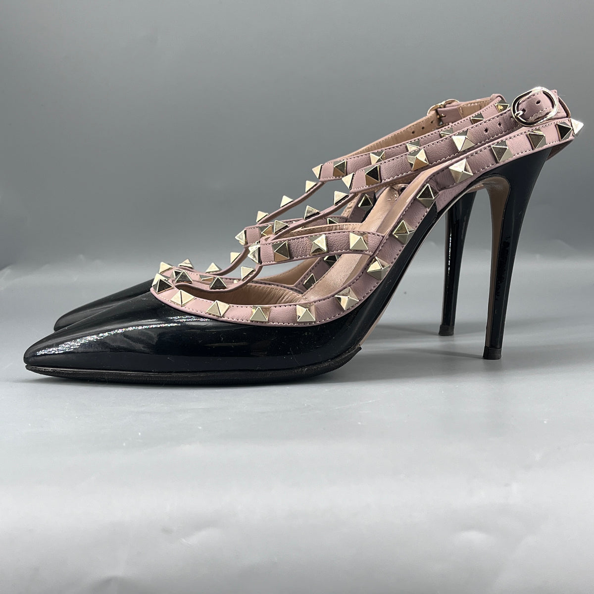 Valentino Women Leather Rockstud Pointed Slingback Heels size 40.5