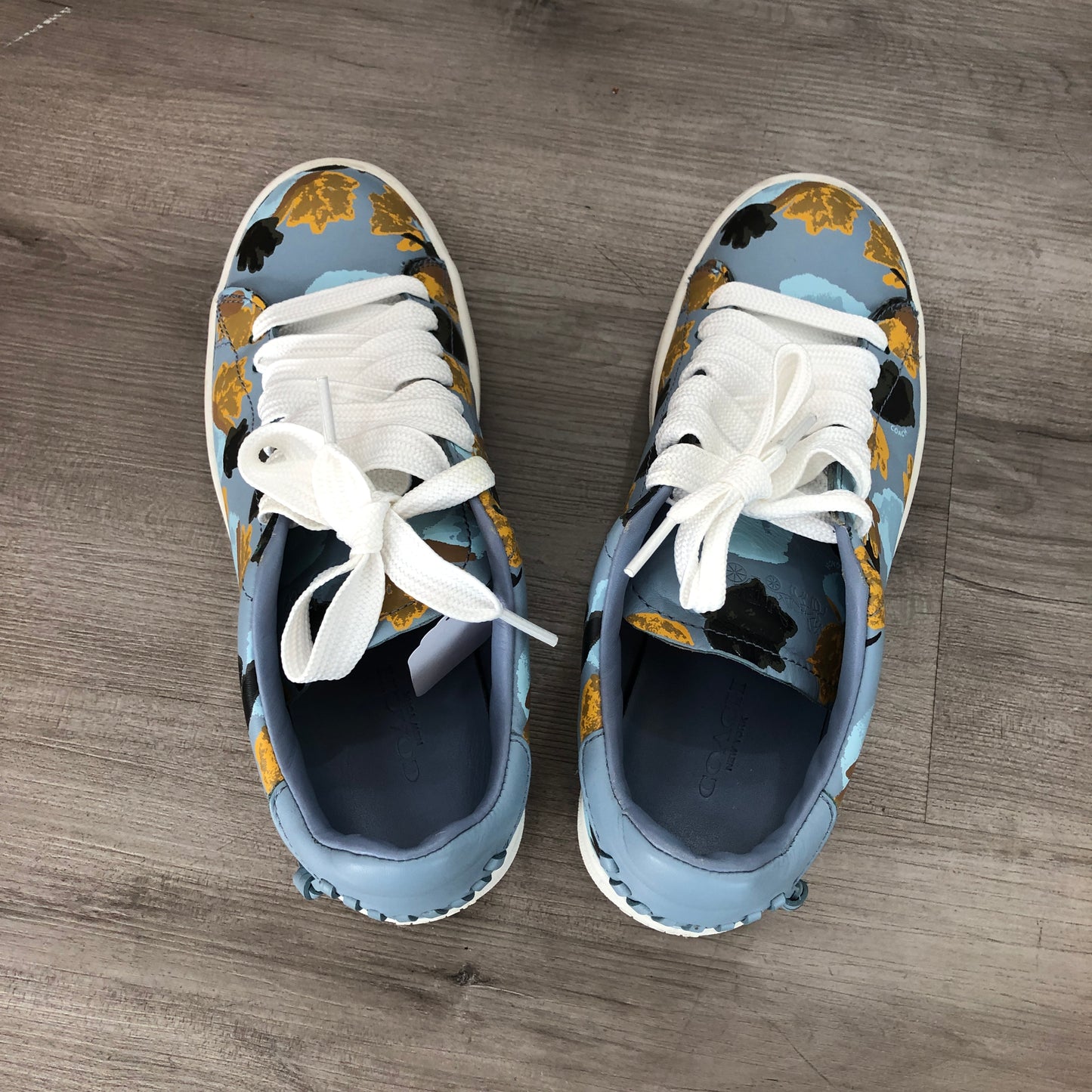 Coach Wome's Floral Print Low Top Canvas Sneakers Size 36.5 Blue Gold