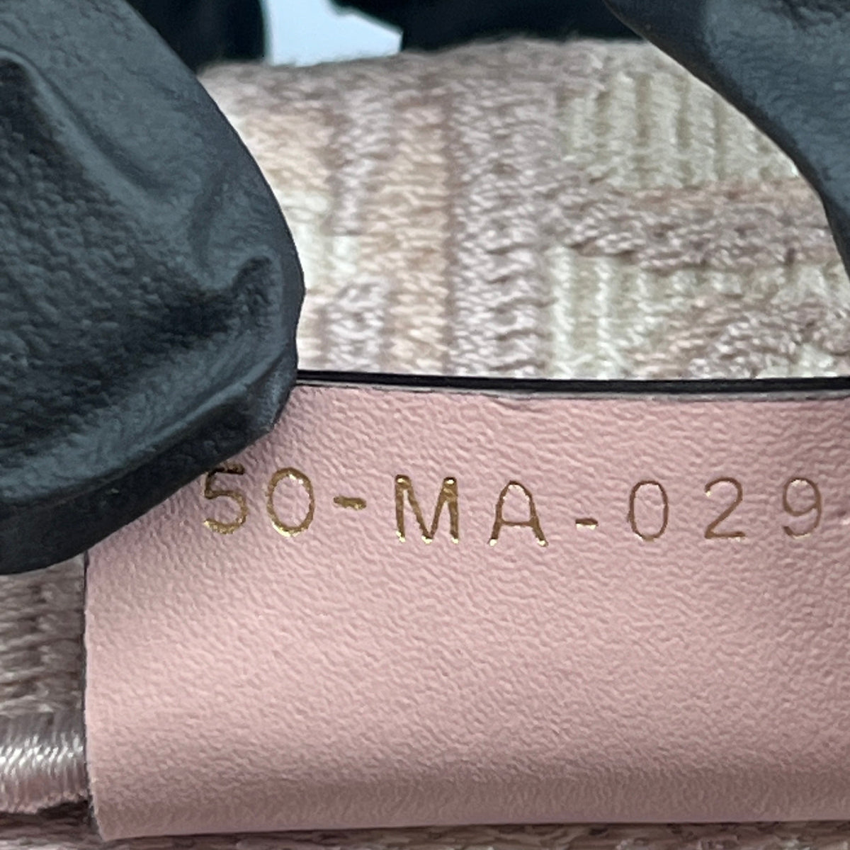 Christian Dior Oblique Medium Book Tote Rose Des Vents