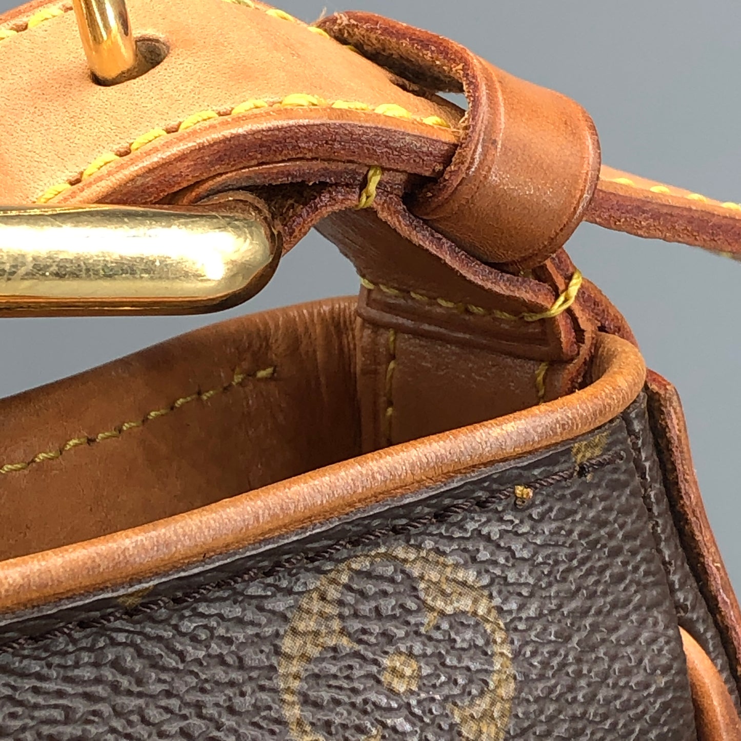 Louis Vuitton Hudson Monogram Canvas Shoulder Bag Brown