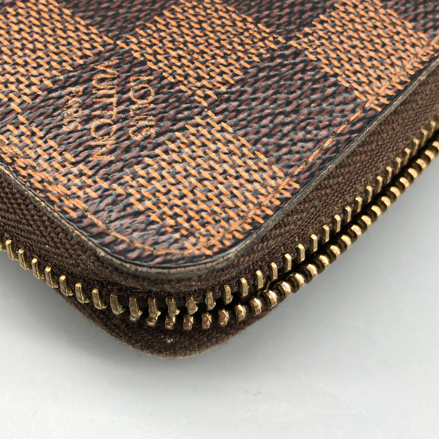 Louis Vuitton Damier Ebene Zippy Wallet Brown