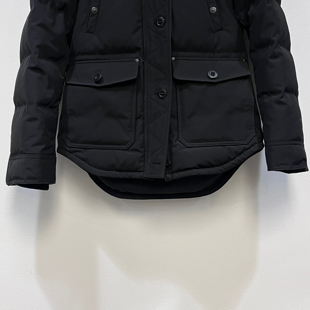 Moose Knuckle Black Parka  Size  S