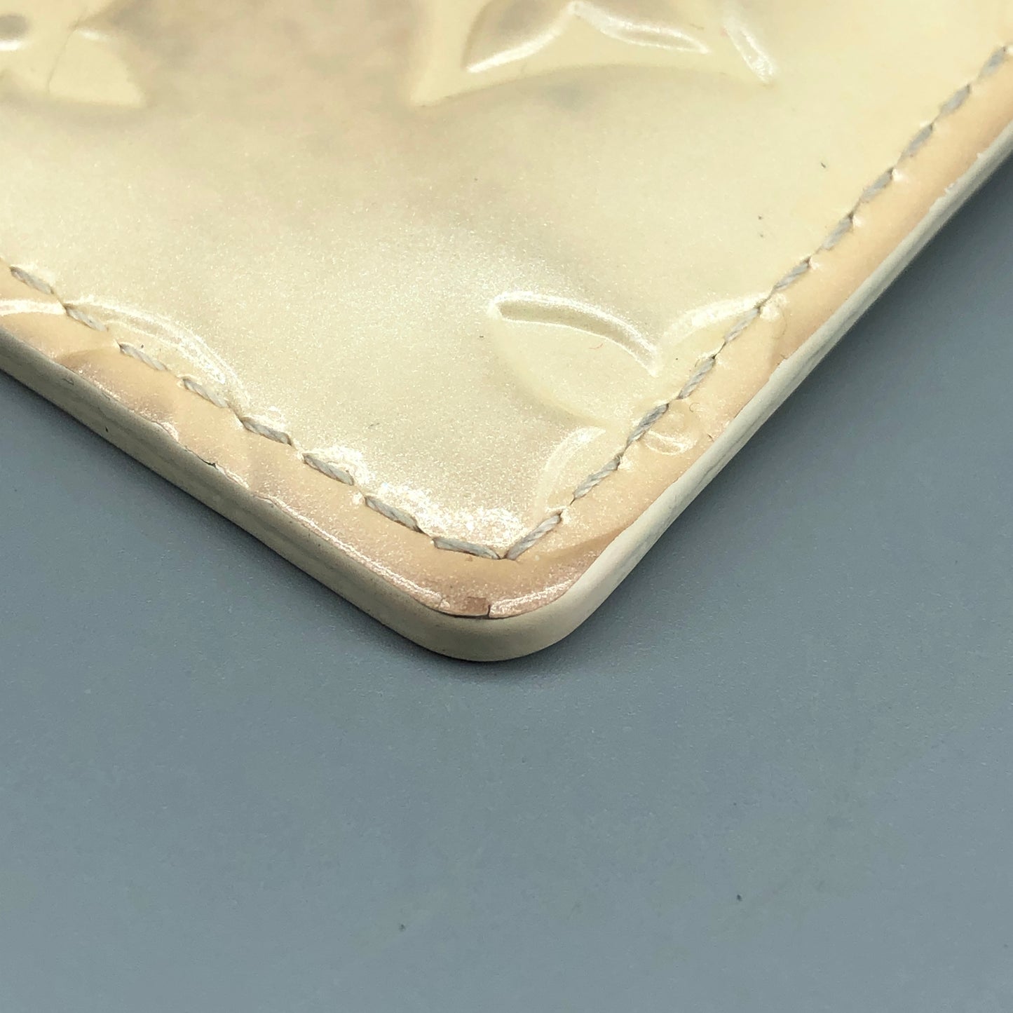 Louis Vuitton Monogram Vernis Patent Leather Zip Card Coin Pouch Cream