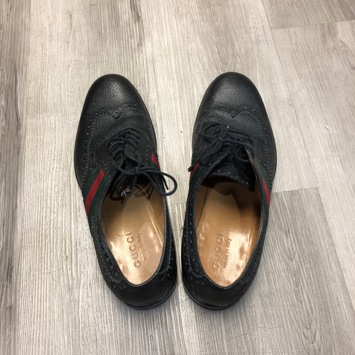 Gucci Men's Black Leather Brogue Dress Shoes with Web Detail Size 9