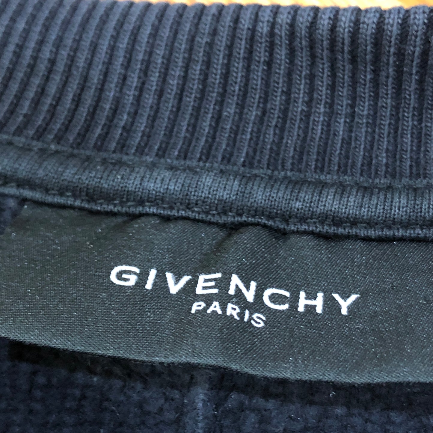 GIVENCHY Black Graphic Print Crew Neck Sweatshirt Size M