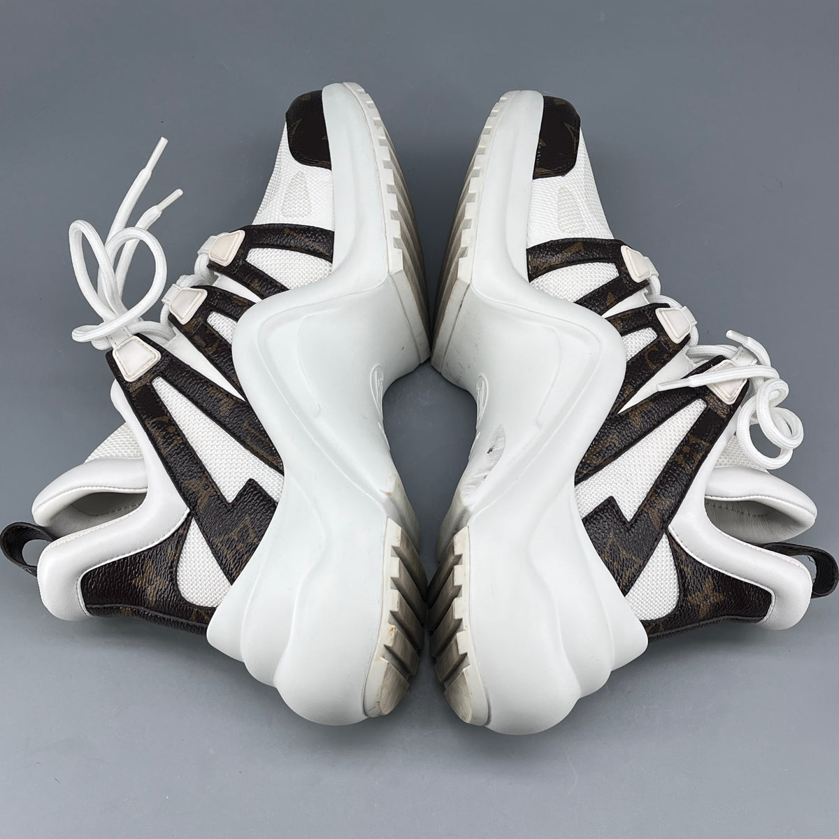 Louis Vuitton White & Brown Mesh & Leather Archlight Sneakers size 37