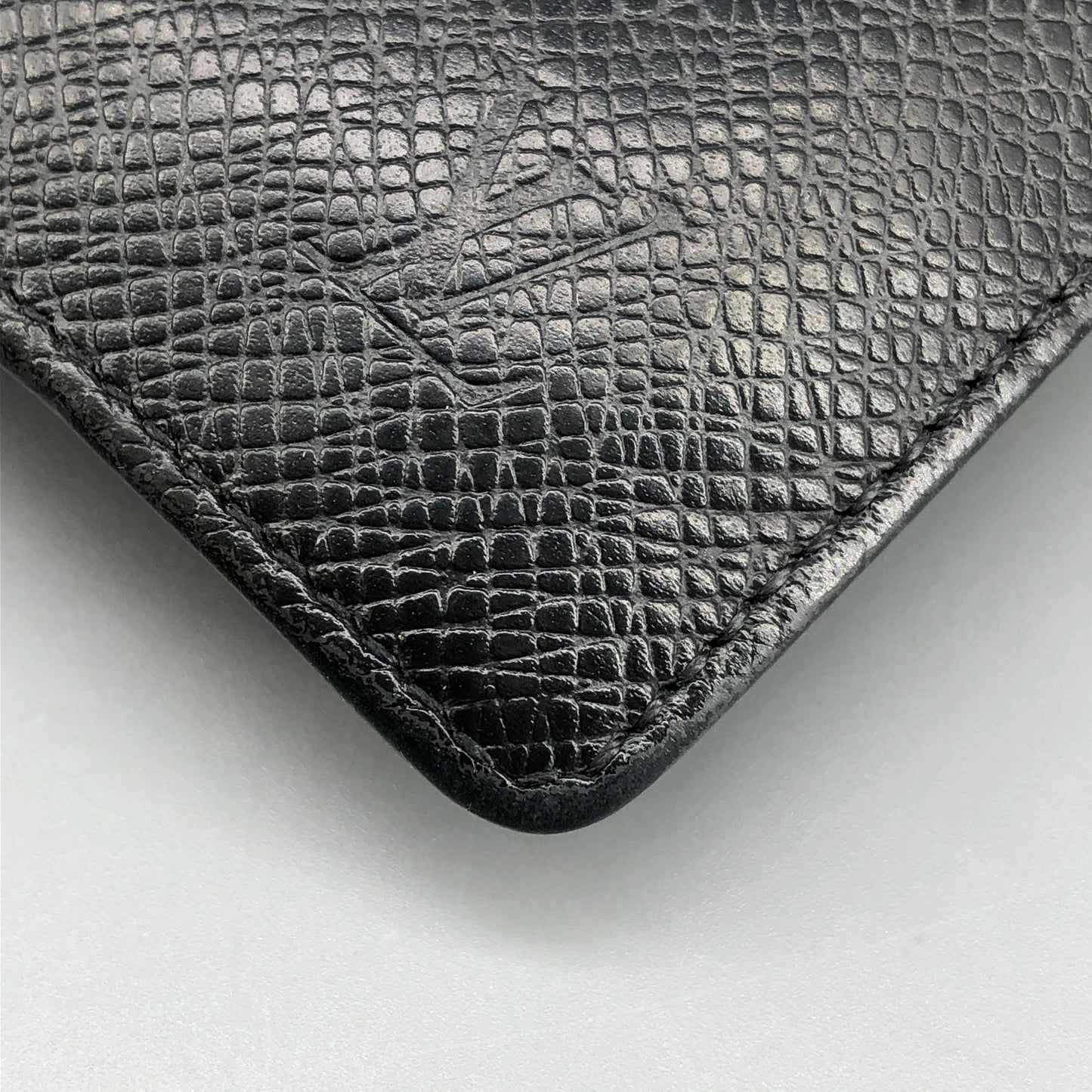 Louis Vuitton Taiga Leather Bifold Wallet Black