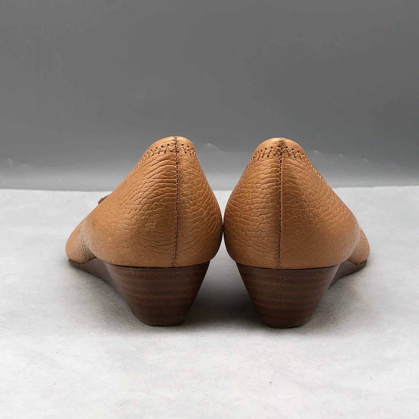 Tory Burch Tan Tumbled Leather Wedge Flats Size 7