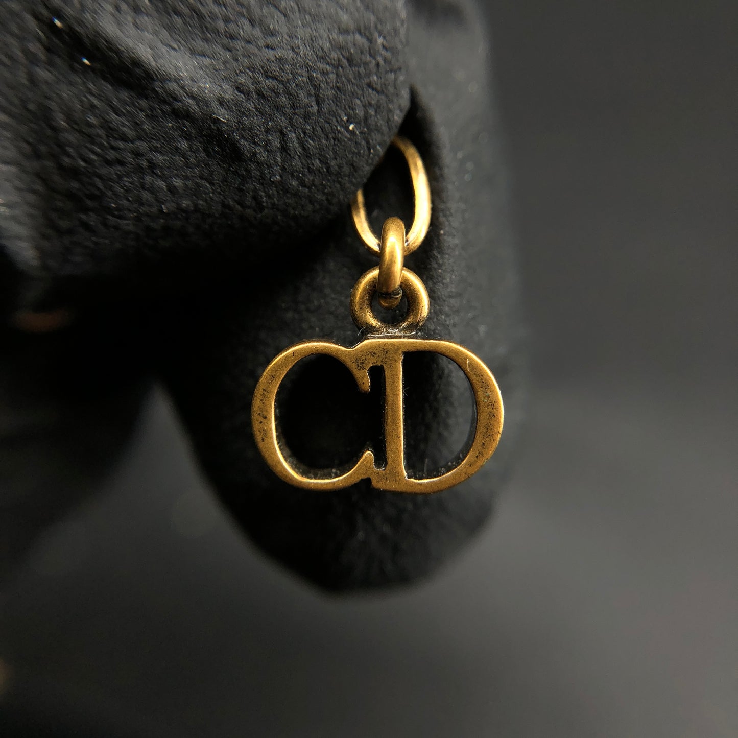 Dior Bee Pendant Necklace 35 cm Black