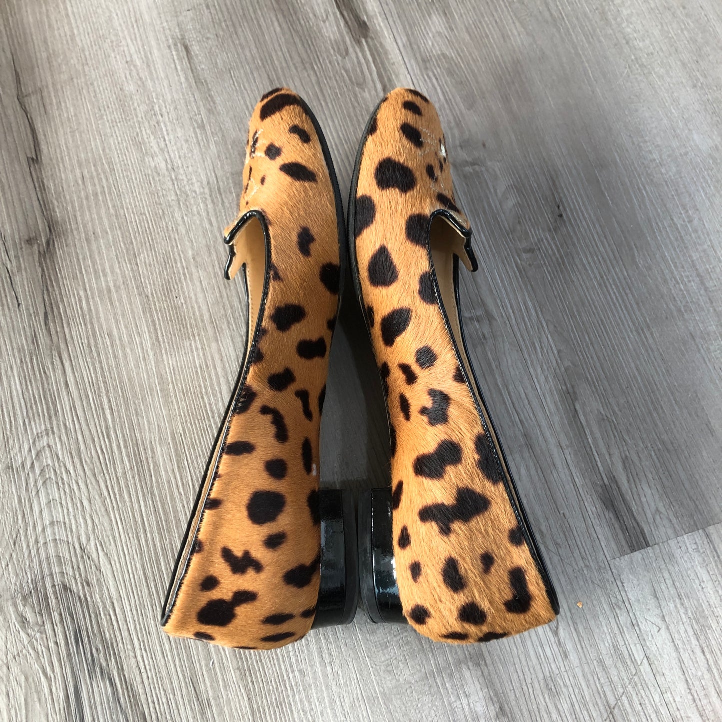 Charlotte Olympia Women's Leopard Calf Hair Kitty Flat Pumps Size 38 Black Brown Yellow Gold
