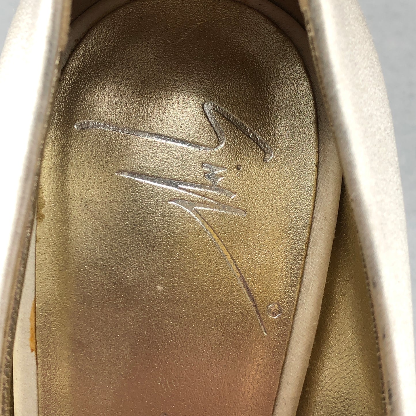Giuseppe Zanotti Women's Crystal Embellished Peep-Toe Heels Size 35.5 Off White