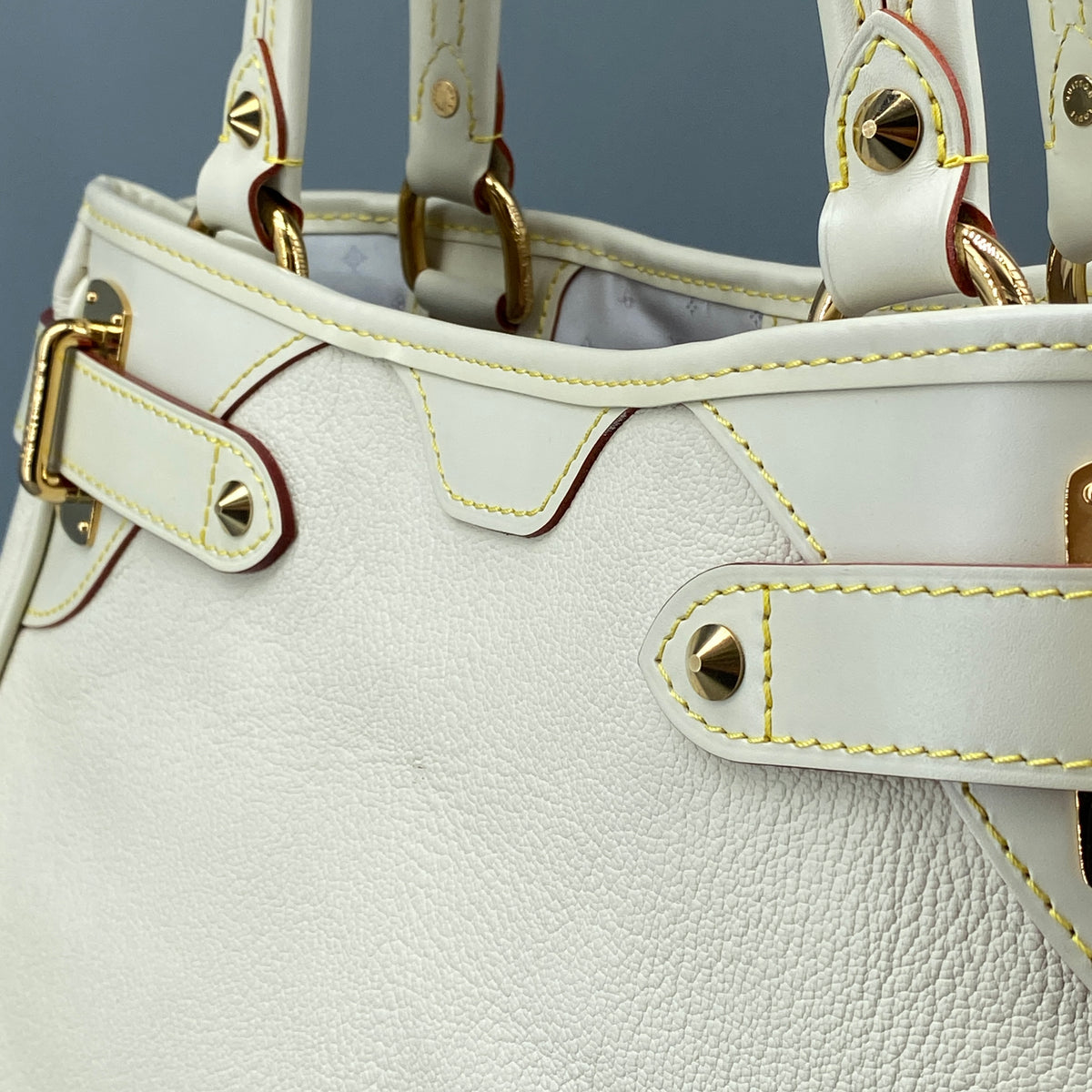 Louis Vuitton Cream Suhali Leather Le Majestueux Tote Bag