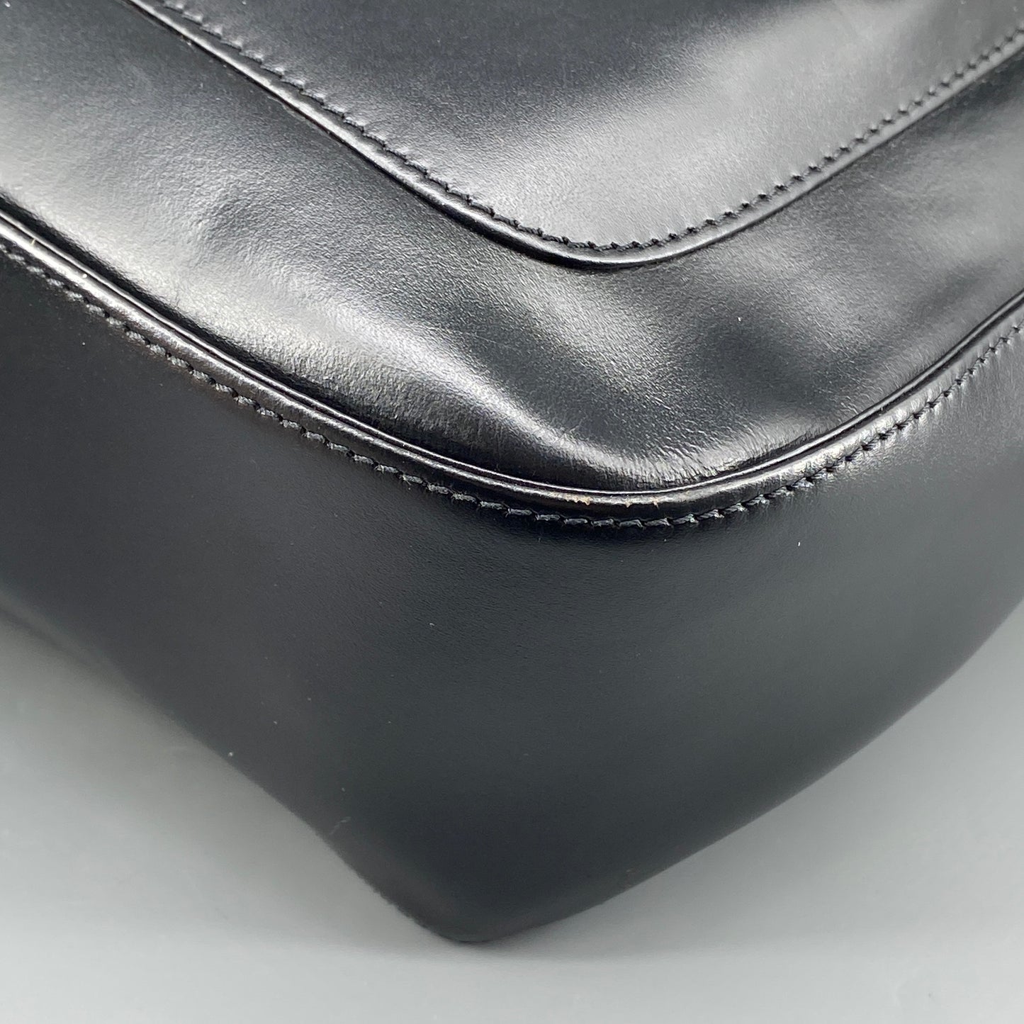 Yves Saint Laurent Black Smooth Leather Square Flap Shoulder Camera Bag