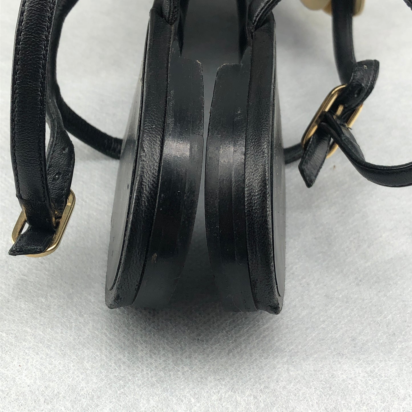 Chanel Women's Camellia Thong Flat Sandals Size 37.5 Black