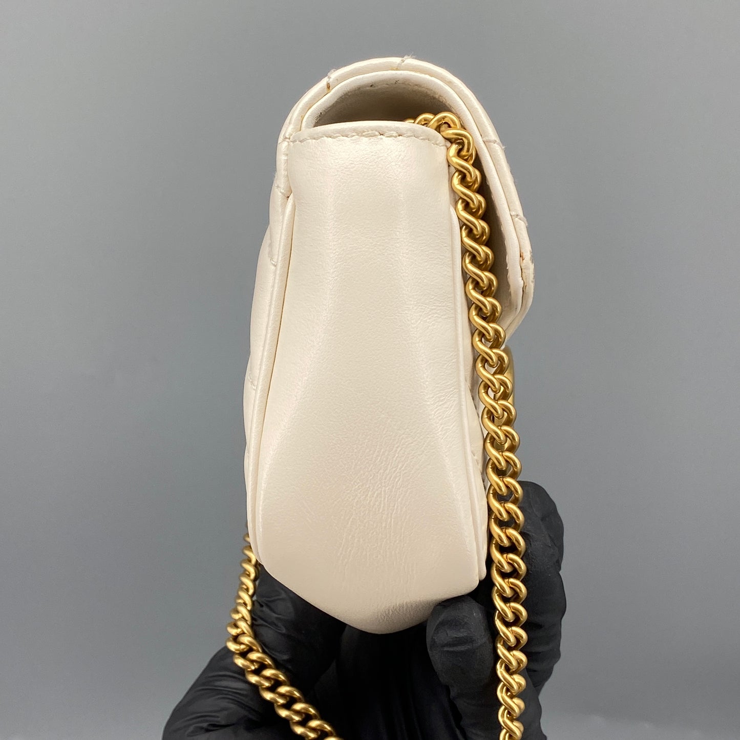 Gucci Cream GG Supreme Chevron Quilted Leather Marmont Mini Flap Chain Bag