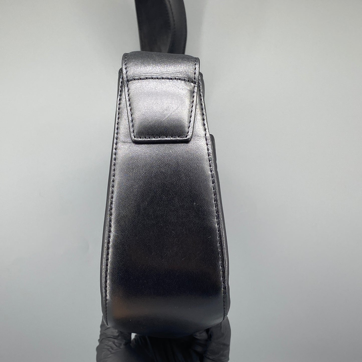Giovanni Valentino Black Smooth Leather Logo Shoulder Bag