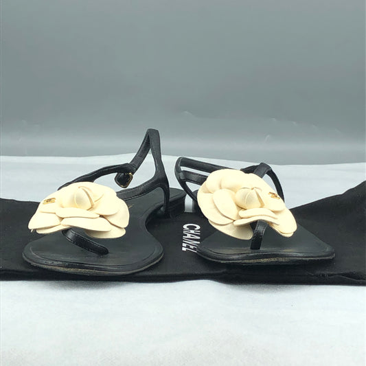 Chanel Women's Camellia Thong Flat Sandals Size 37.5 Black