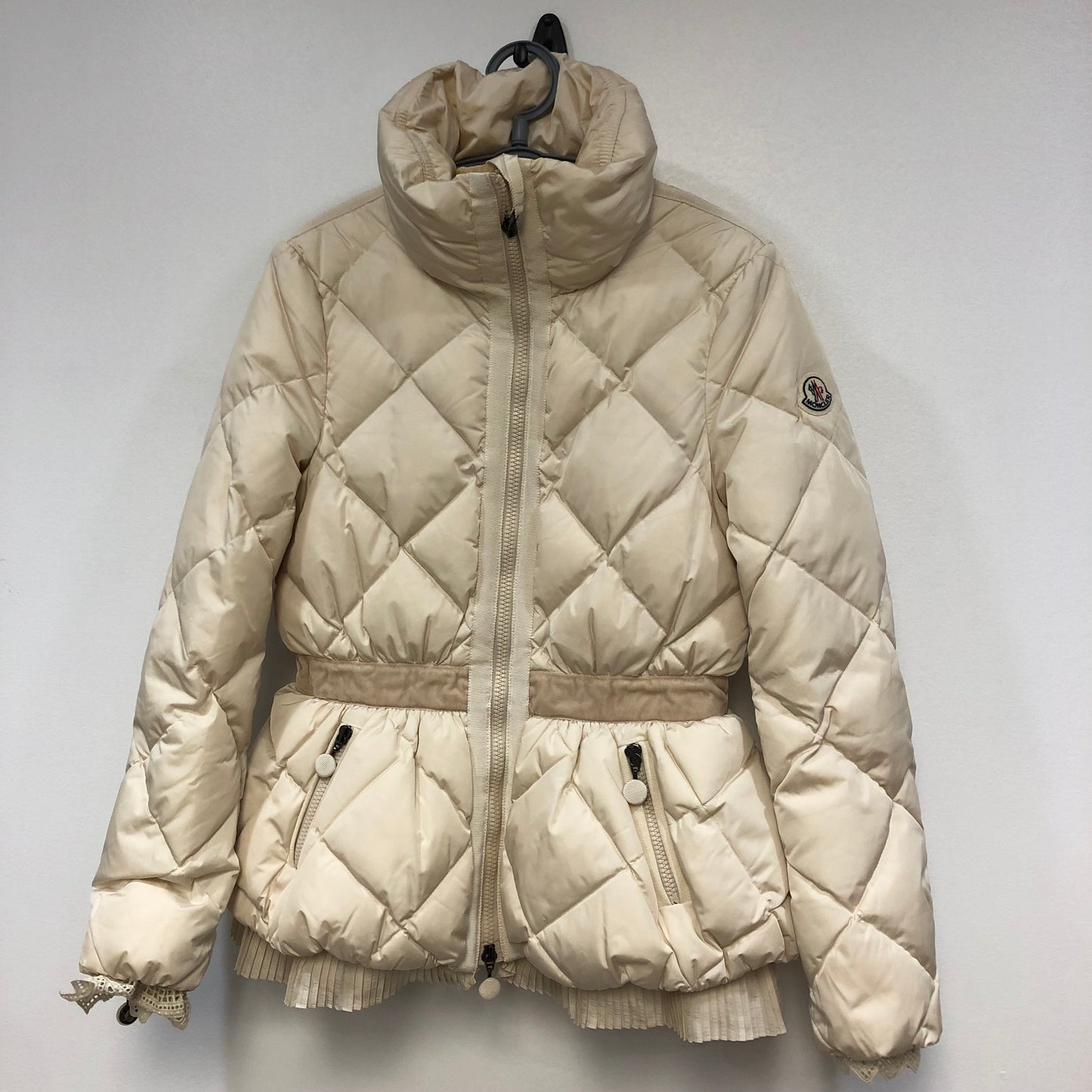 Moncler Women’s Quilted Down Jacket Size 0