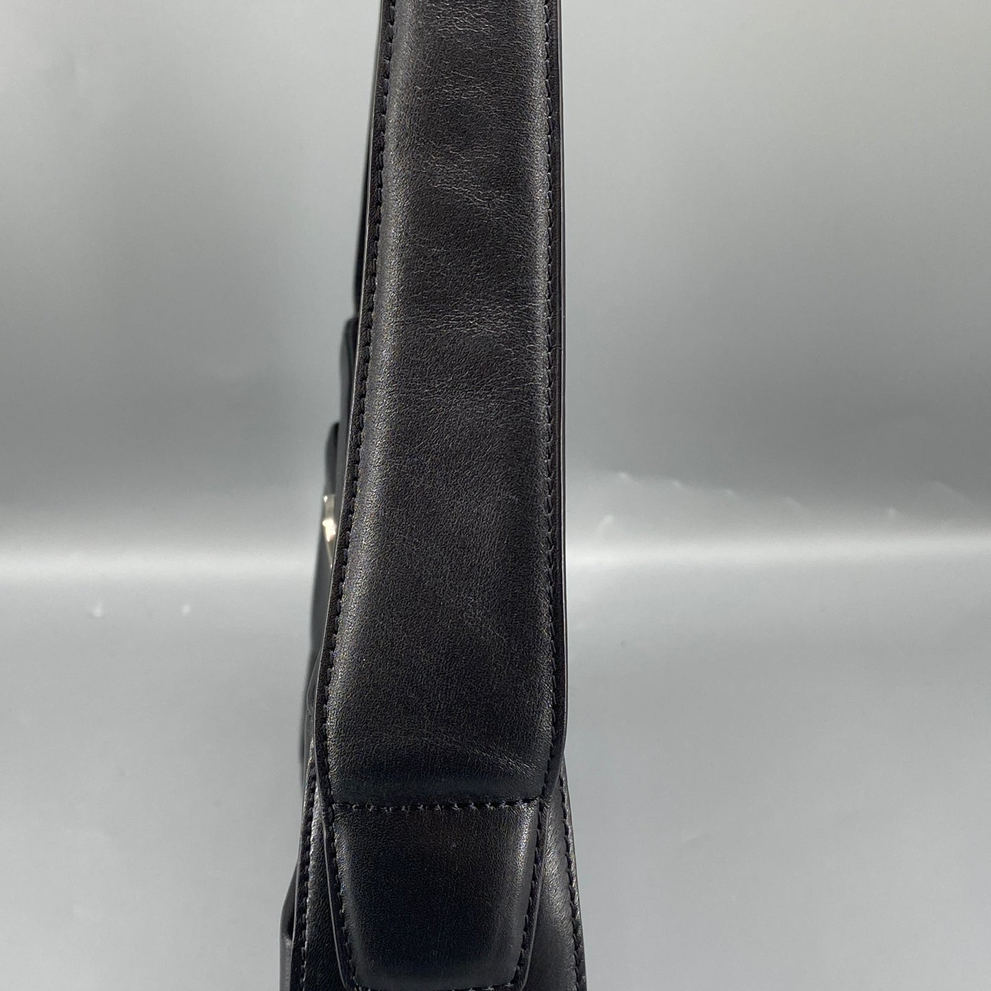 Giovanni Valentino Black Smooth Leather Logo Shoulder Bag