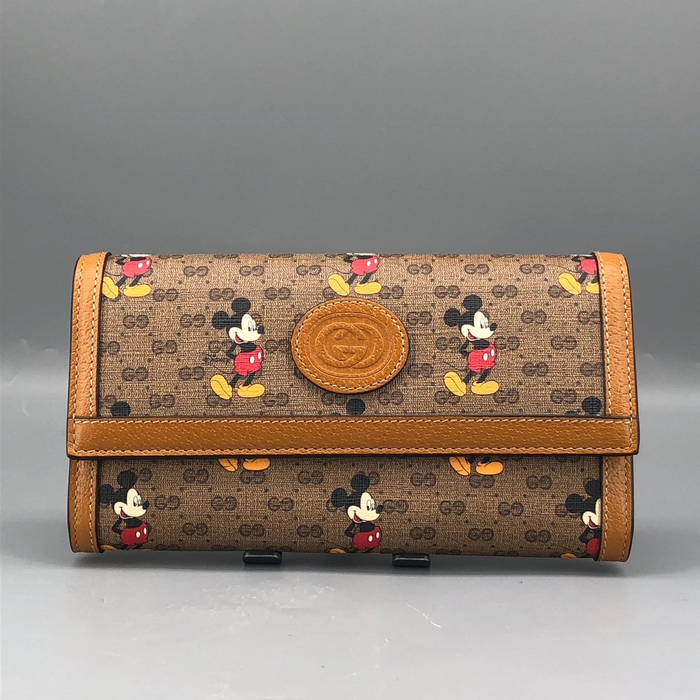 Gucci x Disney Mickey GG Supreme Flap Long Wallet yellow/beige