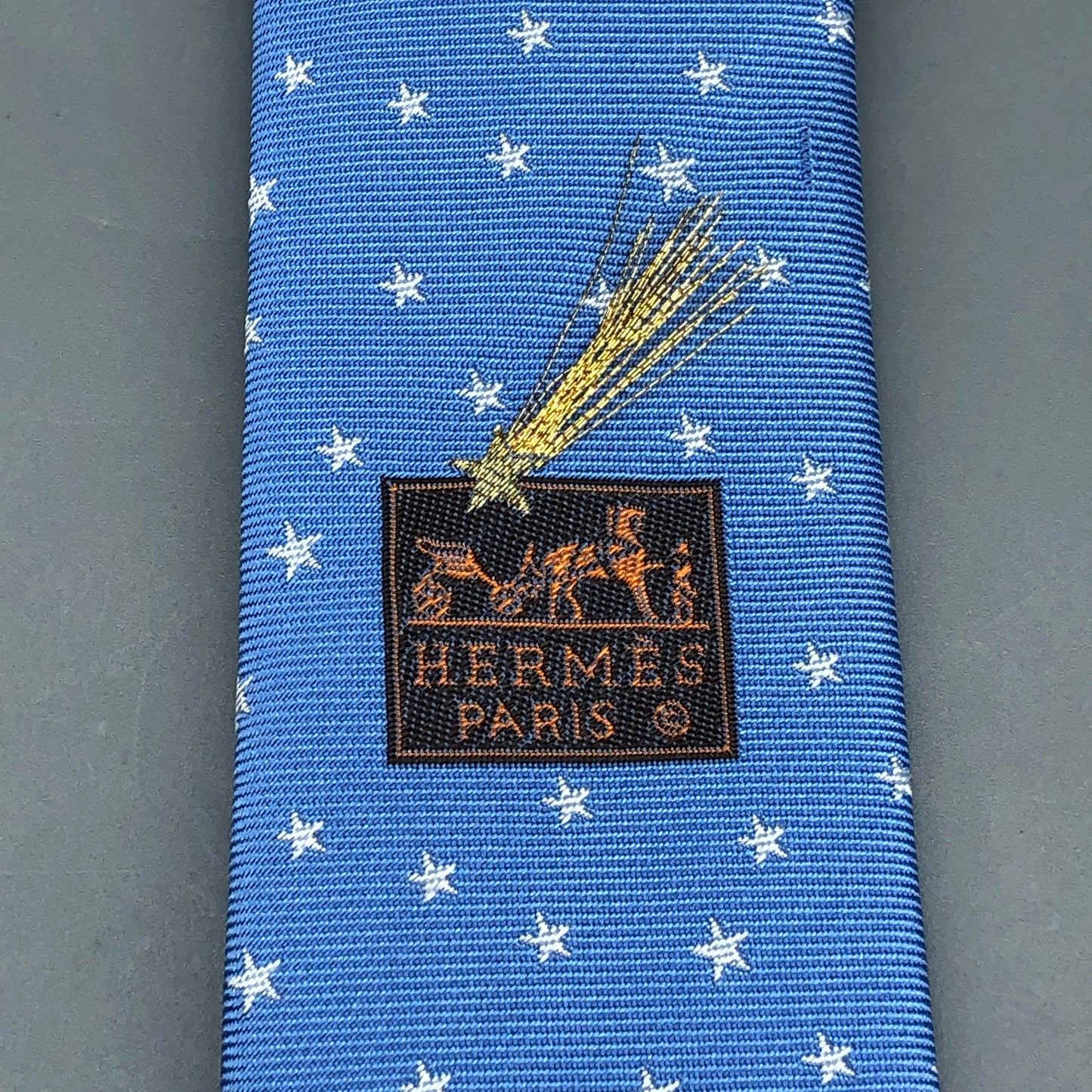 Hermes NWT 100% Silk Star Print Neck Tie Blue