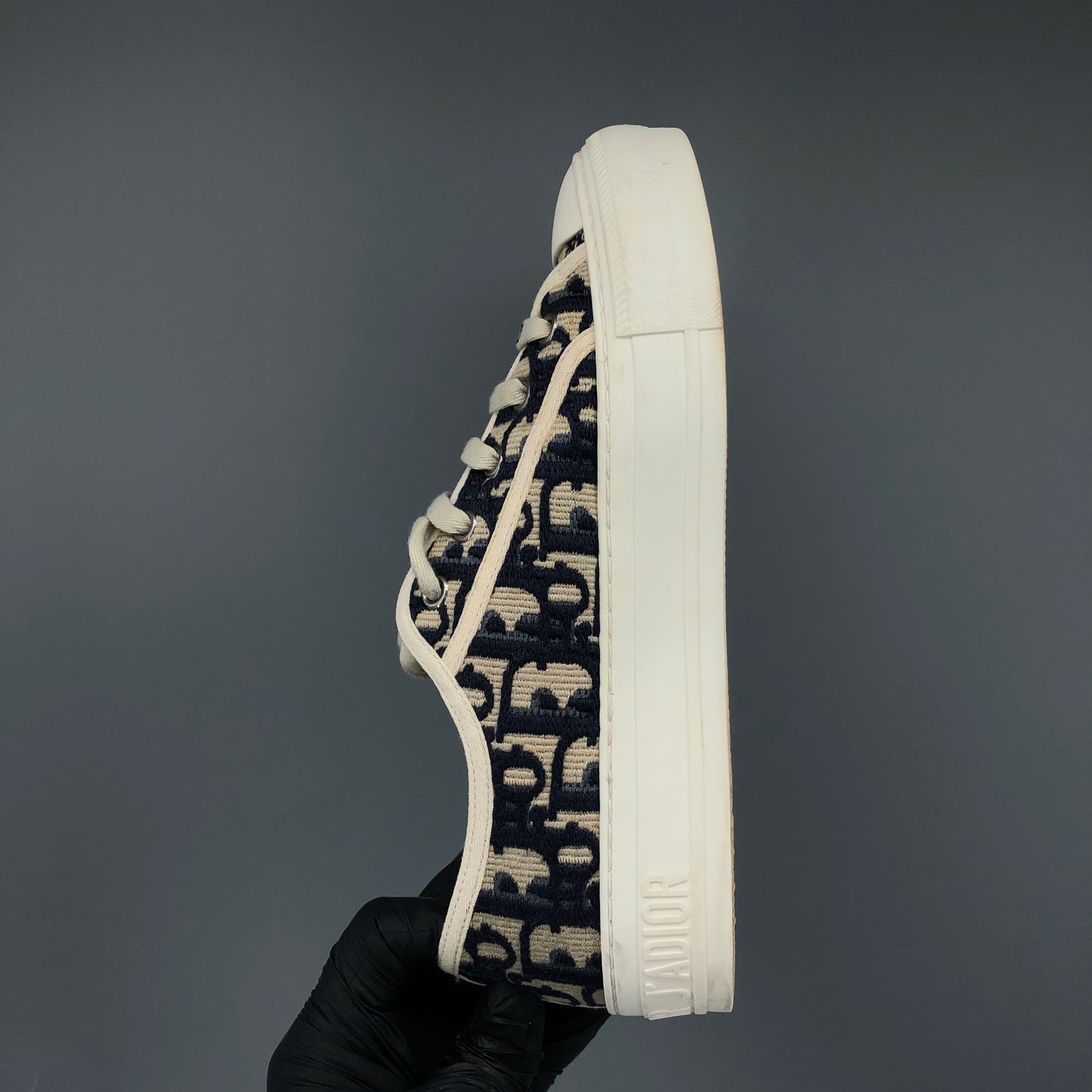 Christian Dior Women's Walk'n'Dior Oblique Canvas Sneakers Size 35 Navy/Beige