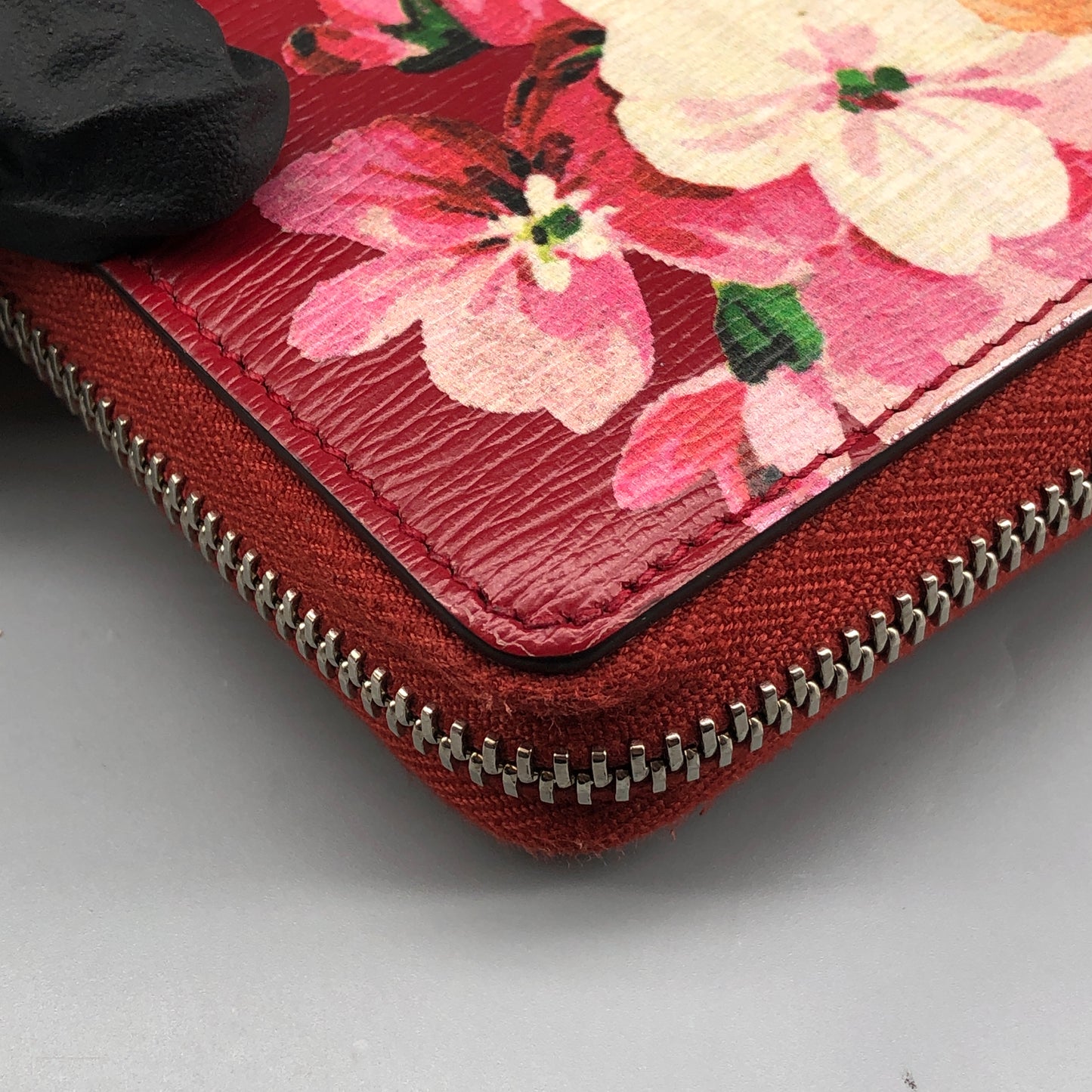 Gucci Red Floral Print Zip Around Long Wallet