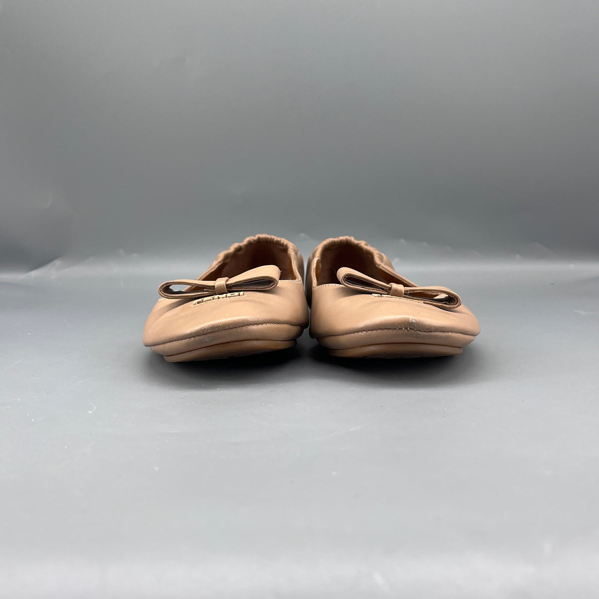 Fendi Nude Leather Ballet Flats size 37.5