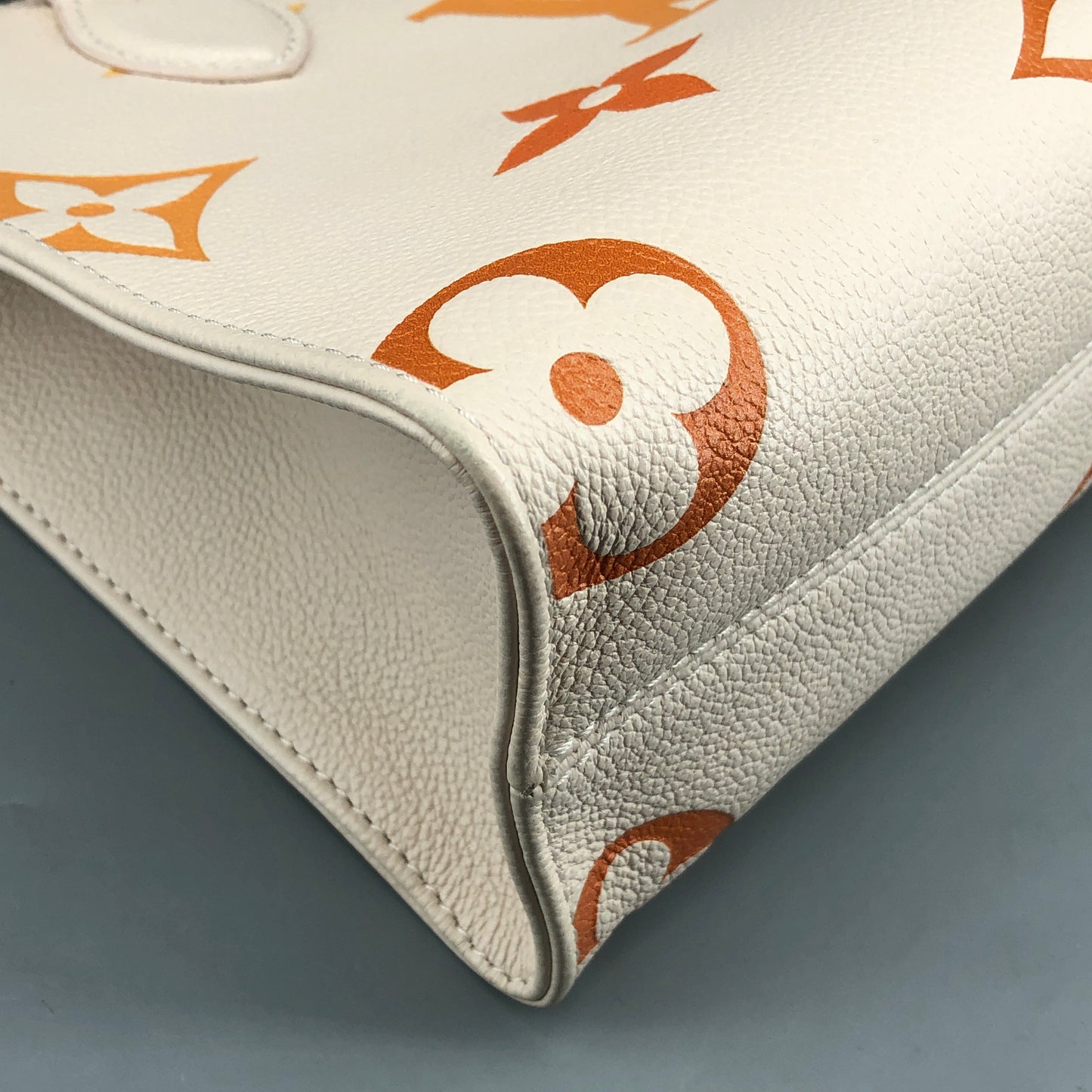 Louis Vuitton Onthego PM Tote Bag Cream Monogram