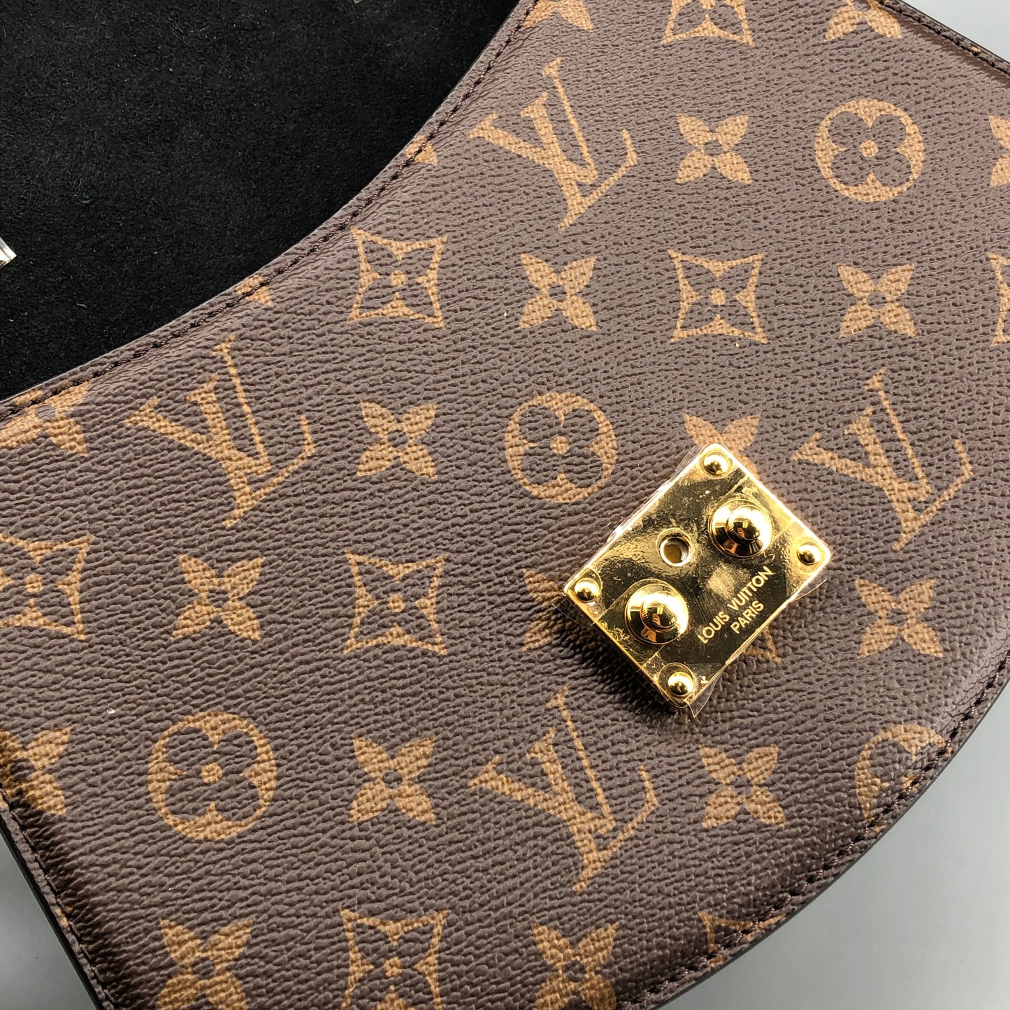 Louis Vuitton Monogram Reverse Tilsitt Bag Brown