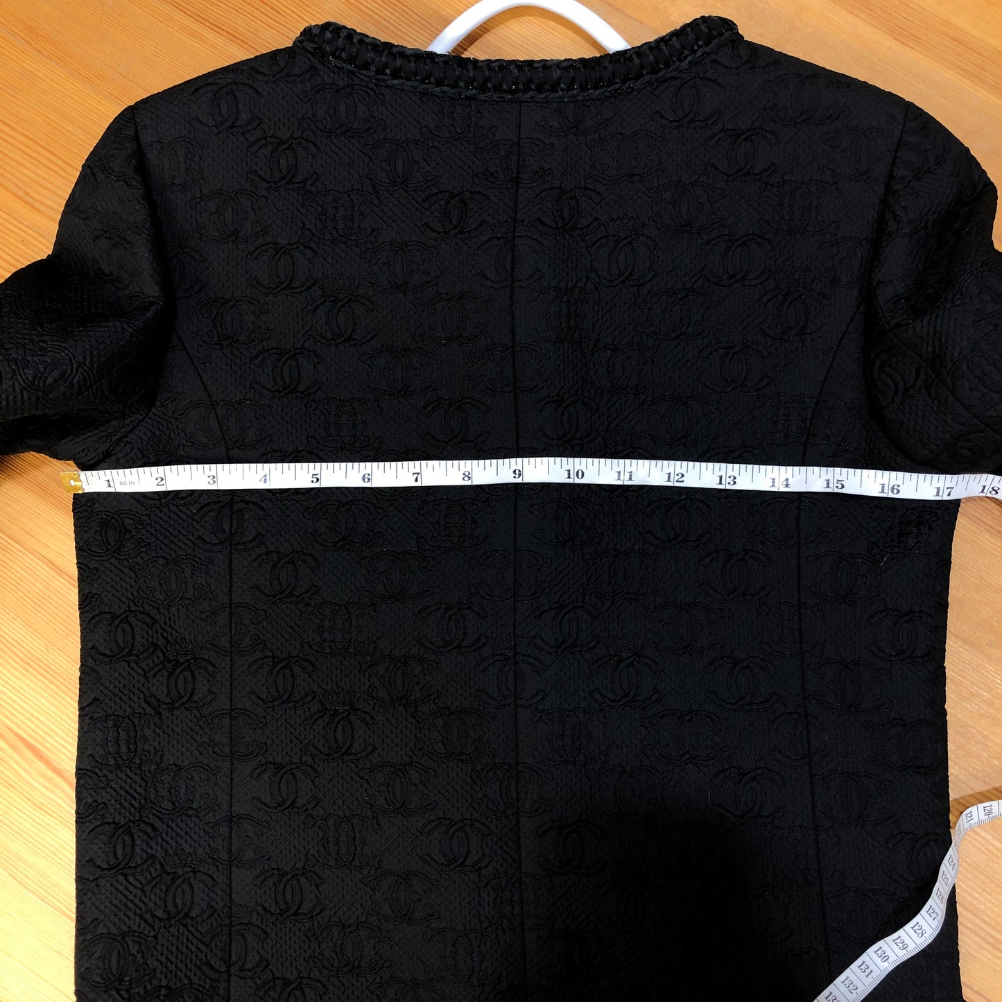 Chanel  CC logo jacquard pattern Black Tweed Round Neck Short Jacket Size 34