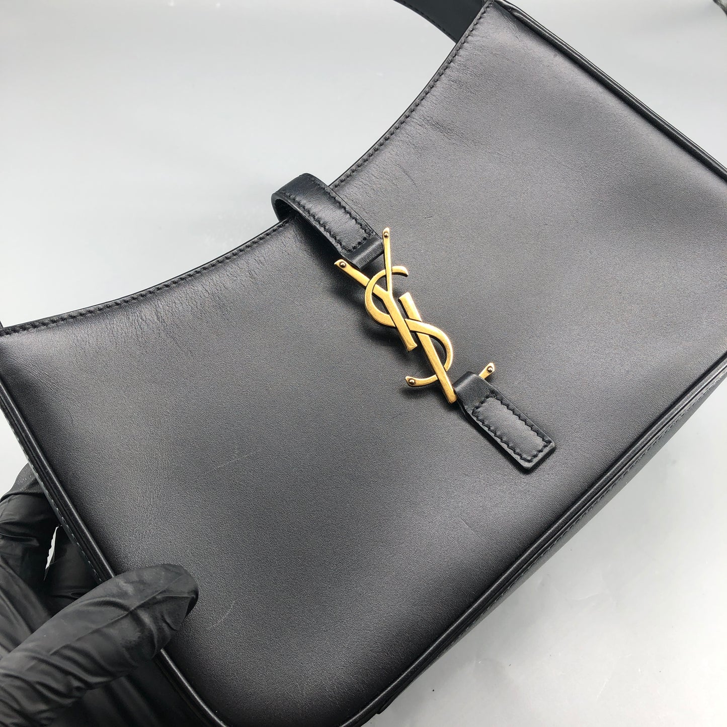 Saint Laurent Le 5 à 7 Smooth Leather Hobo Shoulder Bag Black