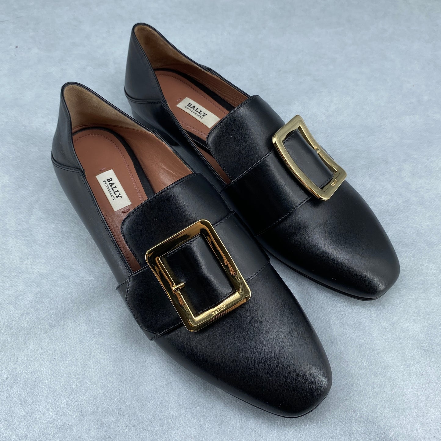 Bally Women's Black Leather Square Buckle Slip-On Loafer Flats Size 38.5