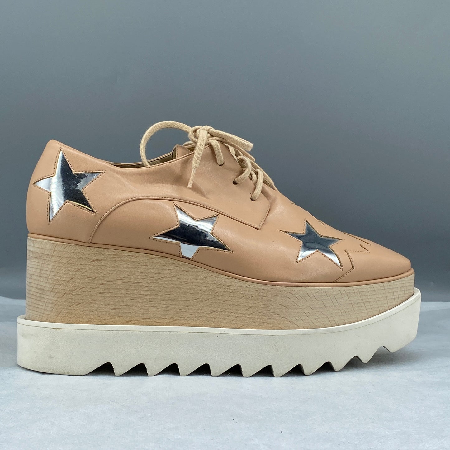 Stella McCartney Women's Nude Faux Leather Star Patch Lace-Up Platform Brogues Size 36.5