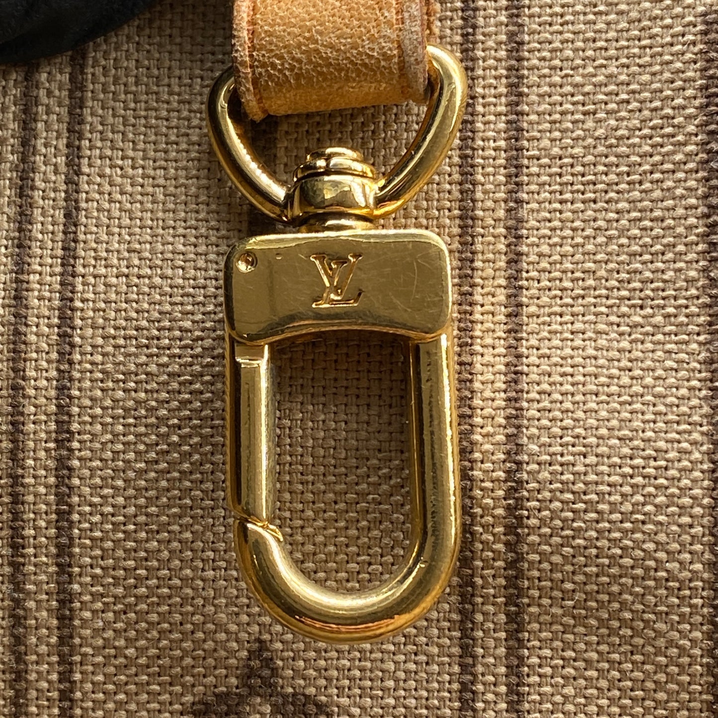 Louis Vuitton Monogram Neverfull Tote Bag
