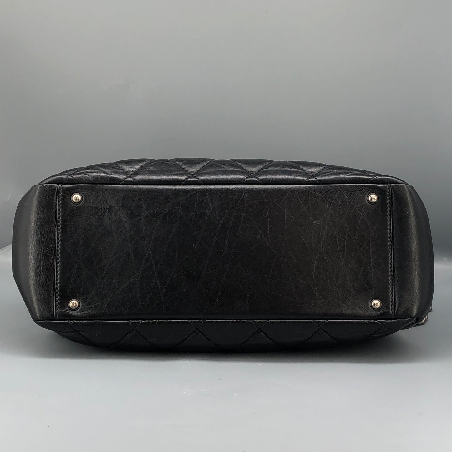 Chanel Quilted Leather Chain Shoulder Tote Bag Black