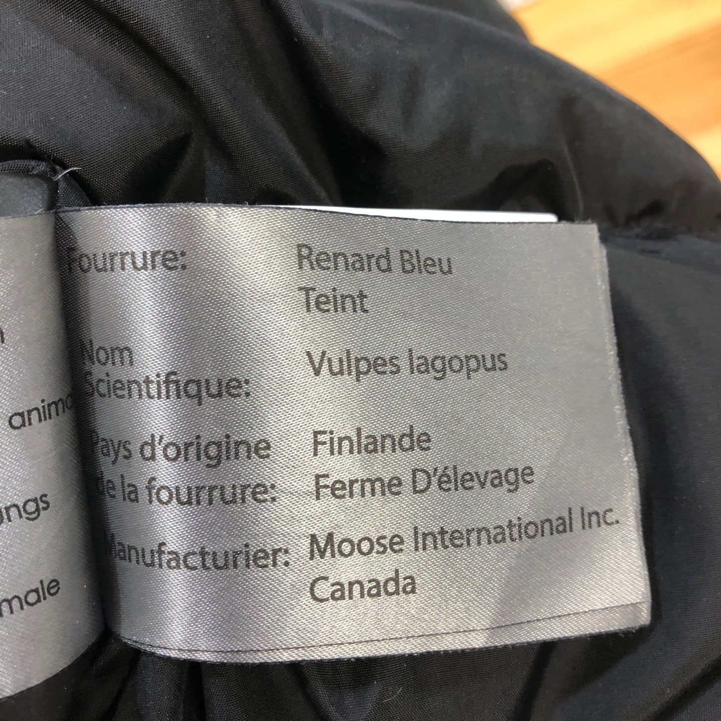 Moose Knuckles Fur-Trimmed Bomber Jacket Size L Black