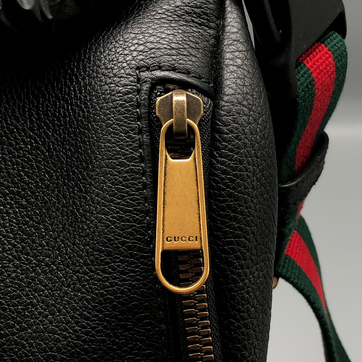 Gucci Print Large Belt Bag in Black Leather