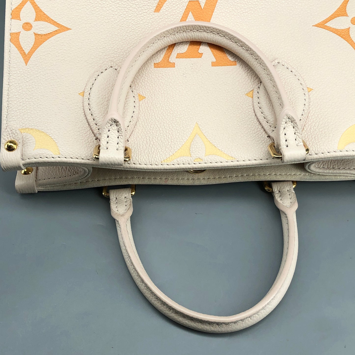 Louis Vuitton Onthego PM Tote Bag Cream Monogram