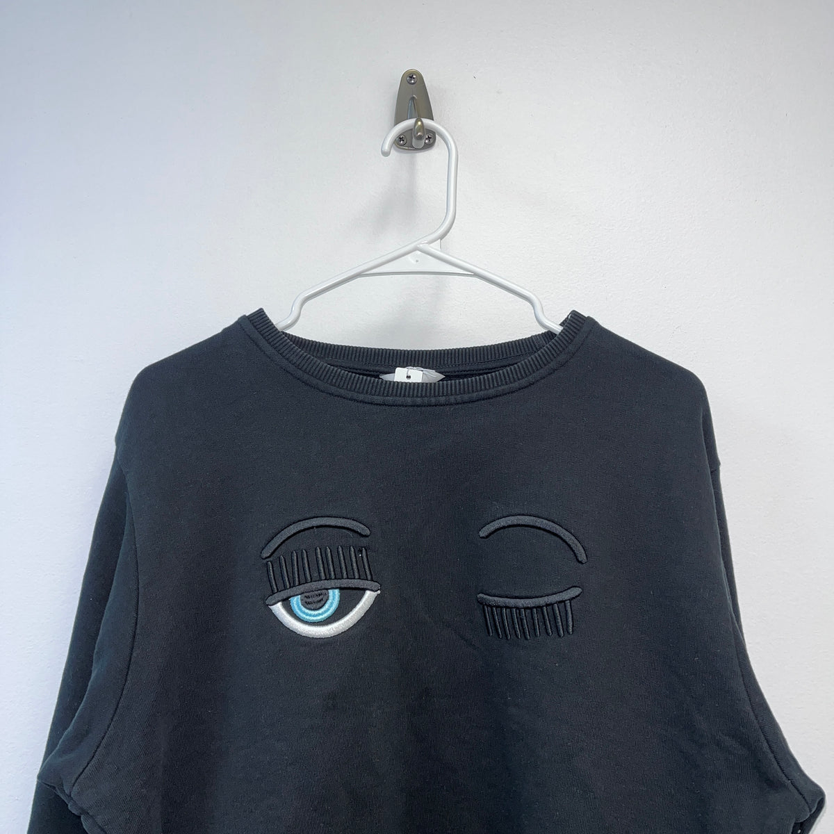 Chiara Ferrari Black Cropped Sweatshirt Size L