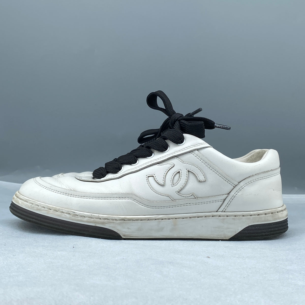 Chanel White Black Leather Lace Up Sneaker Size 37