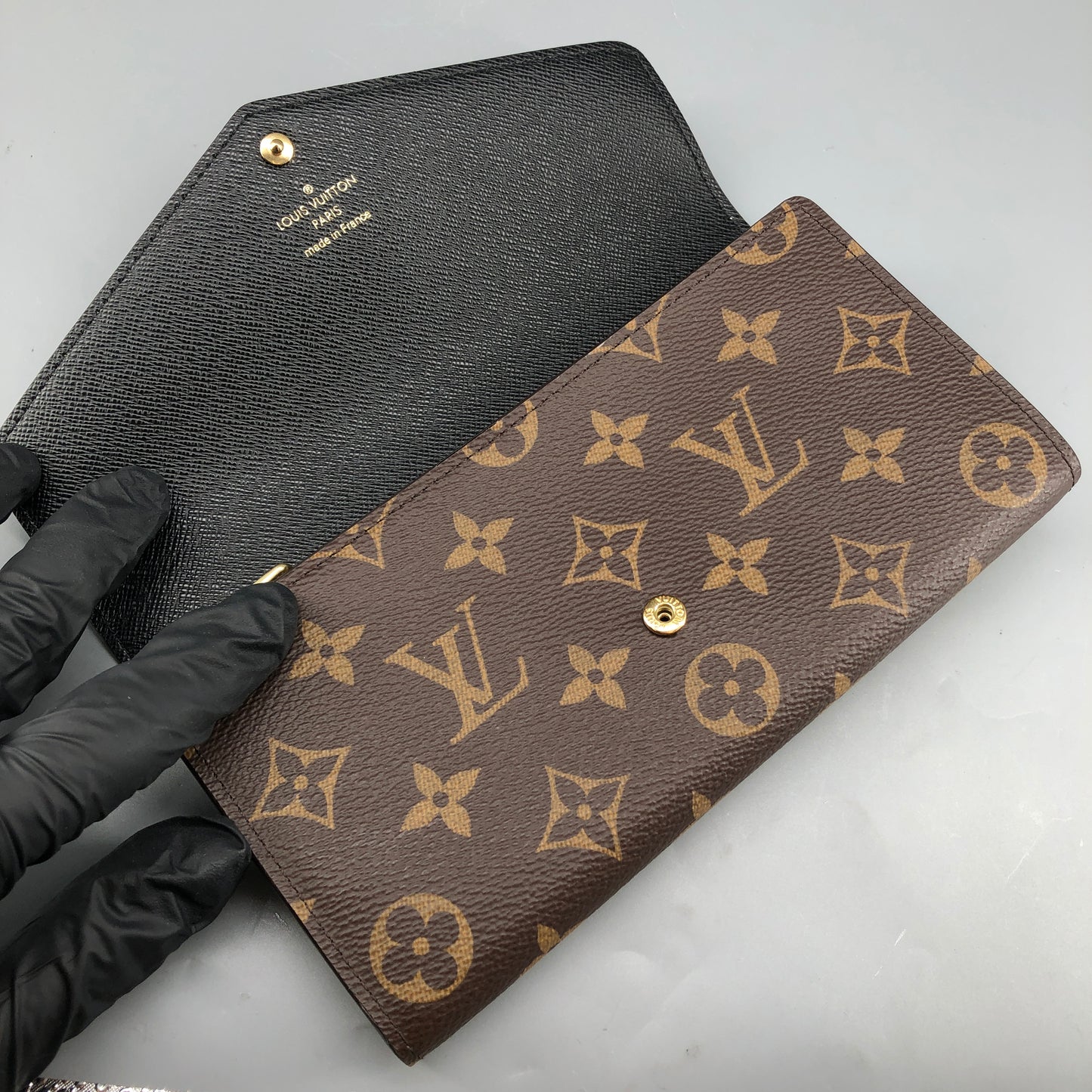 Louis Vuitton Reverse Monogram Sarah Wallet Caramel Brown