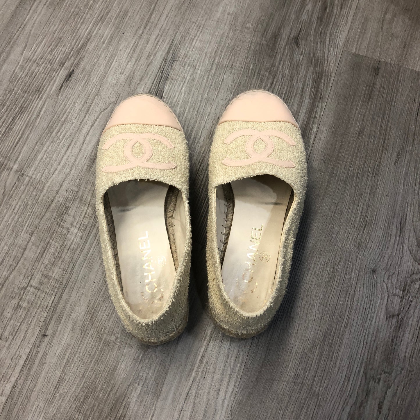 Chanel Women's Espadrilles Size 35C Cream/Pink