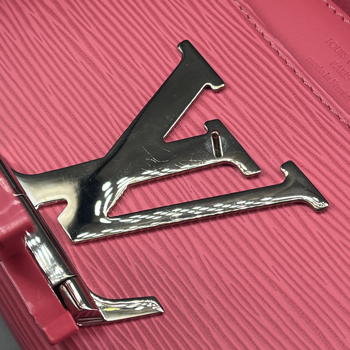 Louis Vuitton Coral Pink Epi Wallet On Chain
